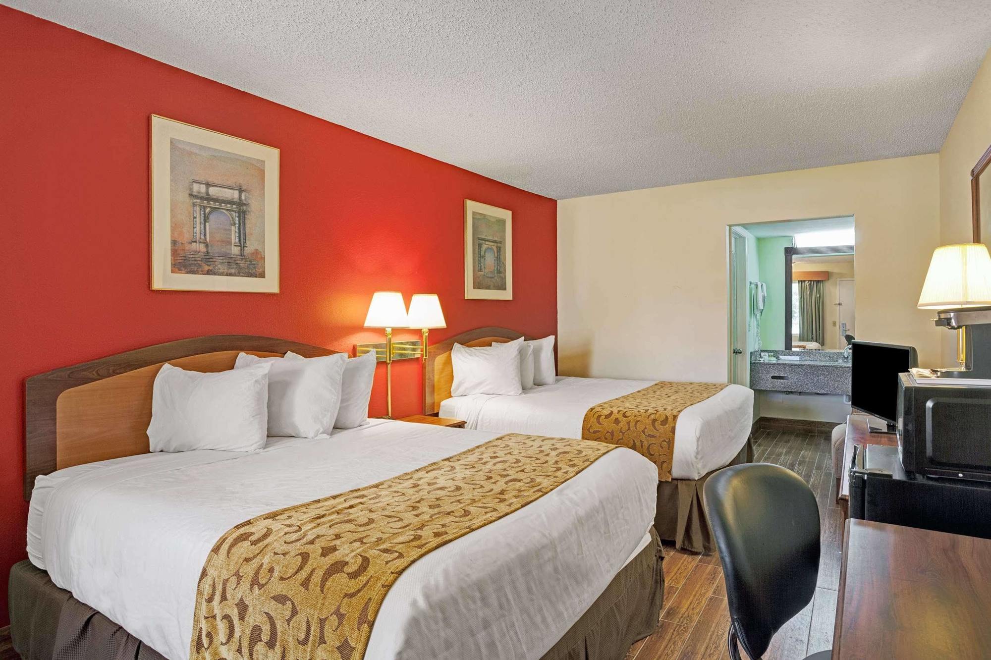 Days Inn By Wyndham Jacksonville South Memorial Hospital Екстер'єр фото